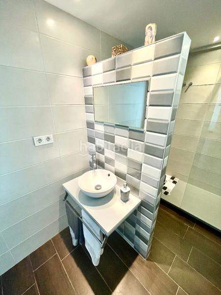 Foto 1e945b16-9f0c-48b4-93cb-fa84f5804eba. Etagenwohnung mit parking in Albufereta Alicante