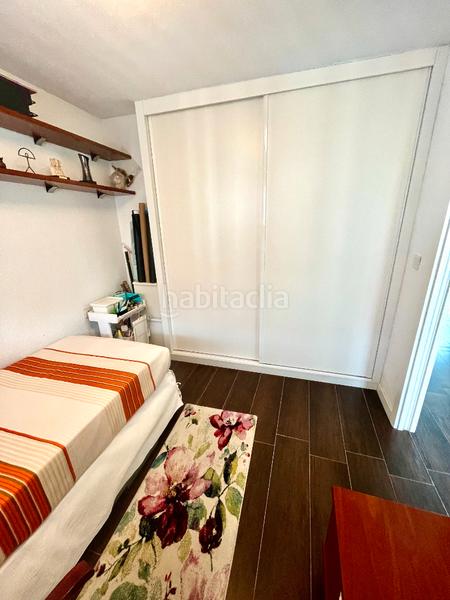 Foto b19f101c-54cb-44ca-bd17-edcae2f16034. Etagenwohnung mit parking in Albufereta Alicante