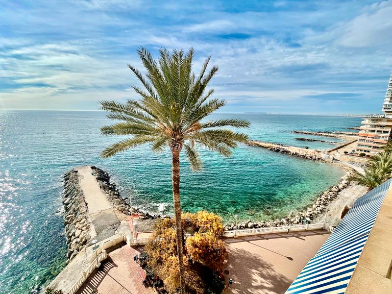 Foto e5c9a1d8-66dd-4c68-93e0-7f66f1f482cc. Flat with parking in Albufereta Alicante