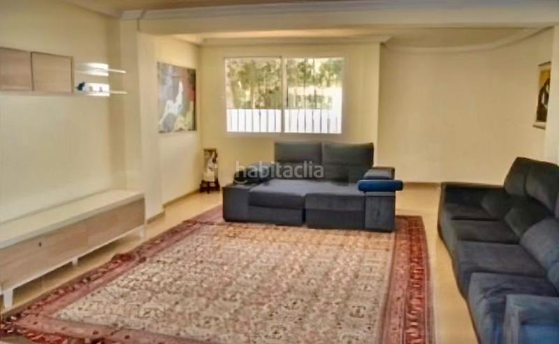 Foto dcd2fa72-eb65-46b0-bf13-65db3602d155. Chalet mit kamin heizung parking pool in Alicante golf Alicante