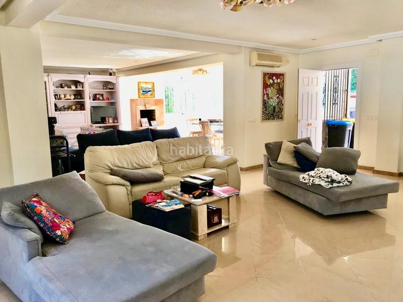 Foto b47ca625-cabf-4b44-84cb-92846ed85b54. Chalet avec cheminée chauffage parking piscine dans Alicante