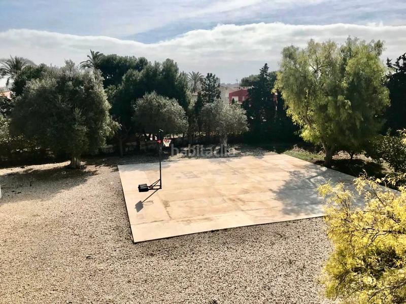 Foto 5a06a2a3-e99c-494d-b57e-d901a45935d3. Chalet con camino riscaldamento parcheggio piscina in Alicante