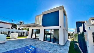 Chalet  Carrer de santamaria 5