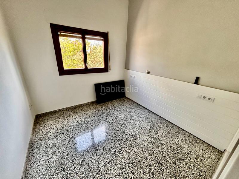 Foto 368ec756-a242-4e5e-ada1-760de278b73c. Chalet mit kamin parking pool in La Font-Mezquitas San Juan de Alicante