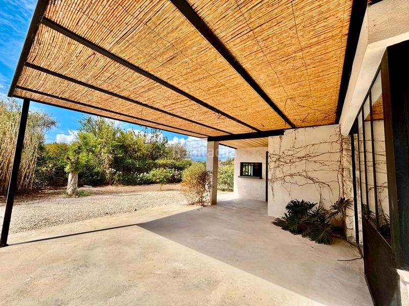 Foto 6513bf8f-efaa-47b1-8141-e45d4352cfb6. Chalet mit kamin parking pool in La Font-Mezquitas San Juan de Alicante