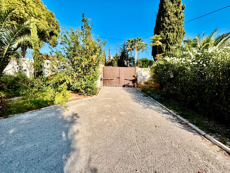 Foto 55874c49-9ad2-4789-84ac-4301ad210731. Chalet with fireplace parking pool in La Font-Mezquitas San Juan de Alicante