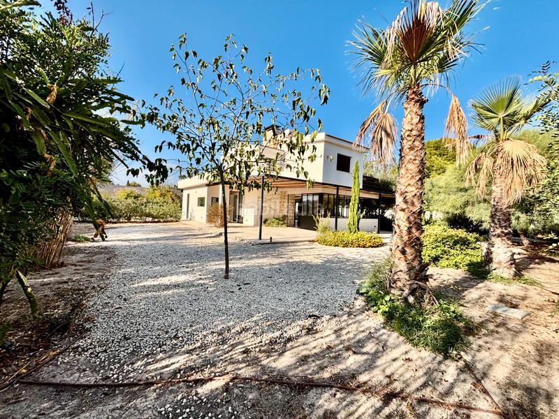 Foto 140d7e2a-c28a-4e6e-8a69-7b2e653dca24. Chalet avec cheminée parking piscine dans La Font-Mezquitas San Juan de Alicante