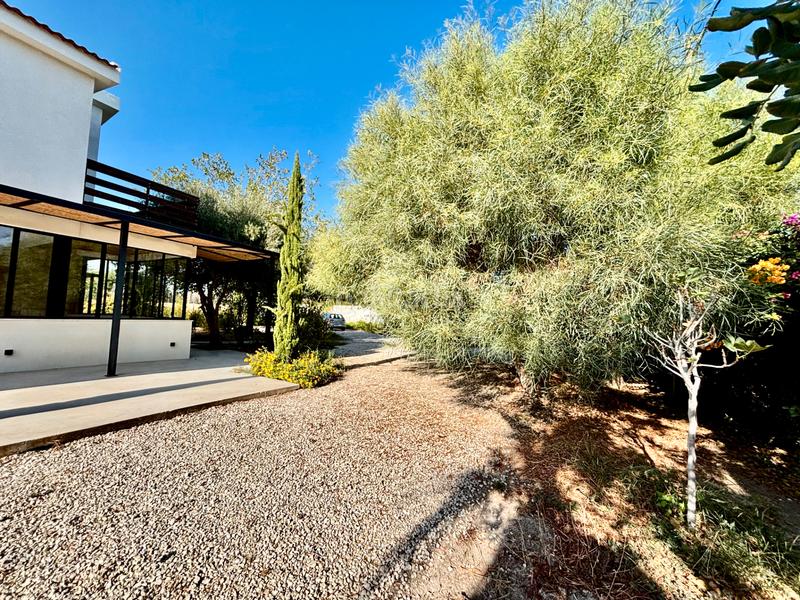 Foto f441849a-9350-46b9-b0e1-0784328711d1. Chalet con camino parcheggio piscina in La Font-Mezquitas San Juan de Alicante