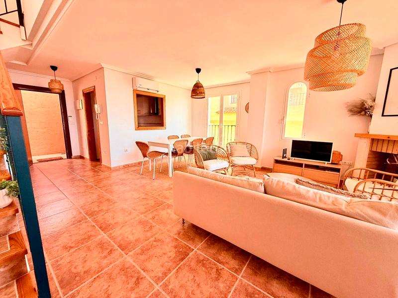 Foto a0a50c2d-192a-4f7d-8247-82a22f8aea5e. Semi detached house with parking pool in Maryvilla Calp