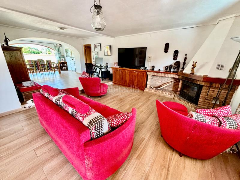 Foto 7c4d25b1-4c19-4ca2-9d32-dd06b8250407. Chalet with fireplace heating parking pool in Almajada-Ravel Mutxamel