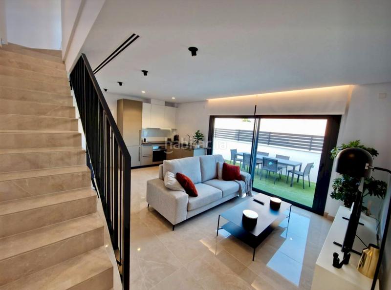 Foto db403dd4-0a44-42b9-8826-cb4e004200f3. Chalet mit heizung parking pool in Monte y Mar Santa Pola