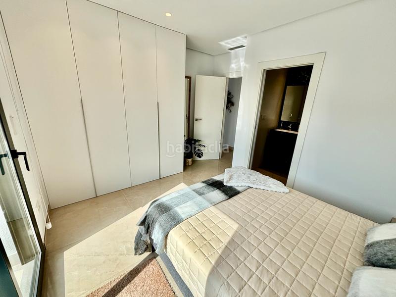 Foto e4a3f61e-7fe7-4b89-8ace-d852b10fd0bd. Chalet with heating parking pool in Monte y Mar Santa Pola