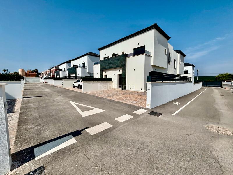 Foto a77b0ec5-dd0a-4437-aa00-876770b99b48. Chalet avec chauffage parking piscine dans Monte y Mar Santa Pola