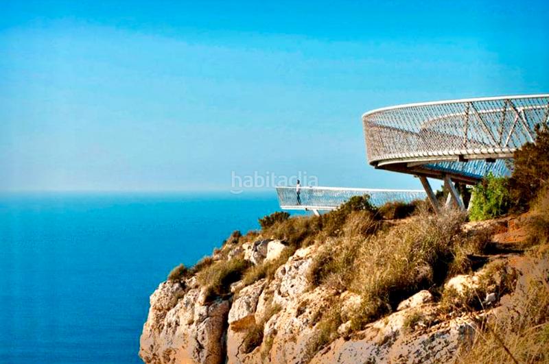 Foto b44e54e5-3b6c-43b8-846c-d96b4dea1db0. Chalet avec chauffage parking piscine dans Monte y Mar Santa Pola