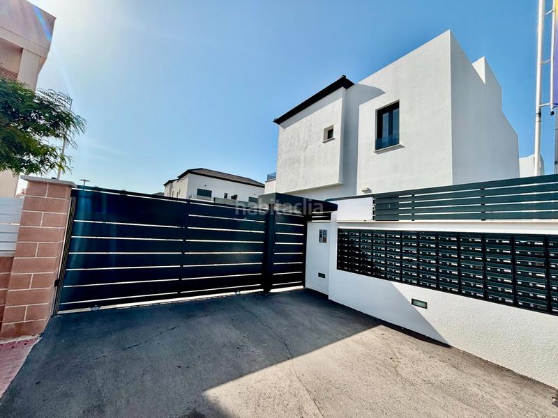 Foto 31c25a0a-6422-48e7-8341-be12a210df06. Chalet con riscaldamento parcheggio piscina in Monte y Mar Santa Pola