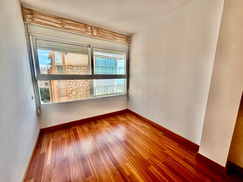 Foto 1ca8febe-66aa-4966-a355-8db16e725bb0. Etagenwohnung mit heizung in Albufereta Alicante