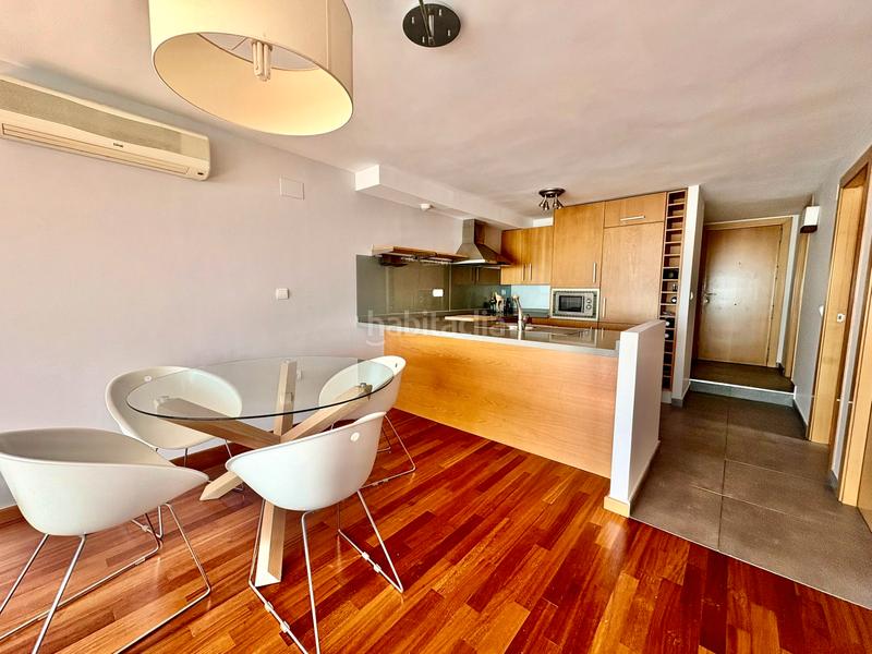 Foto 3d09e60f-1b0e-4486-b67b-44942c524f6d. Flat with heating in Albufereta Alicante