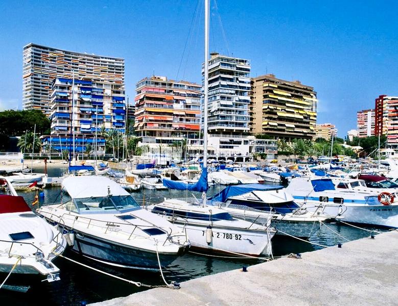 Foto b324f945-3cca-4f26-9a56-f2e67757f18f. Piso en Albufereta Alicante