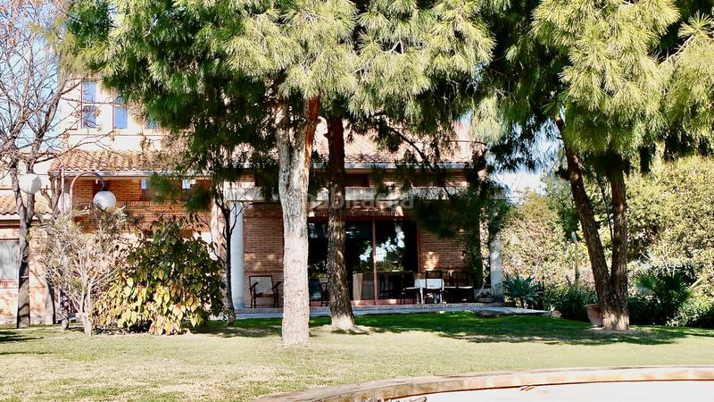 Foto cfe548df-1c9a-483b-b1c8-733b6f2f3b97. Chalet mit kamin heizung parking pool in Villafranqueza Alicante