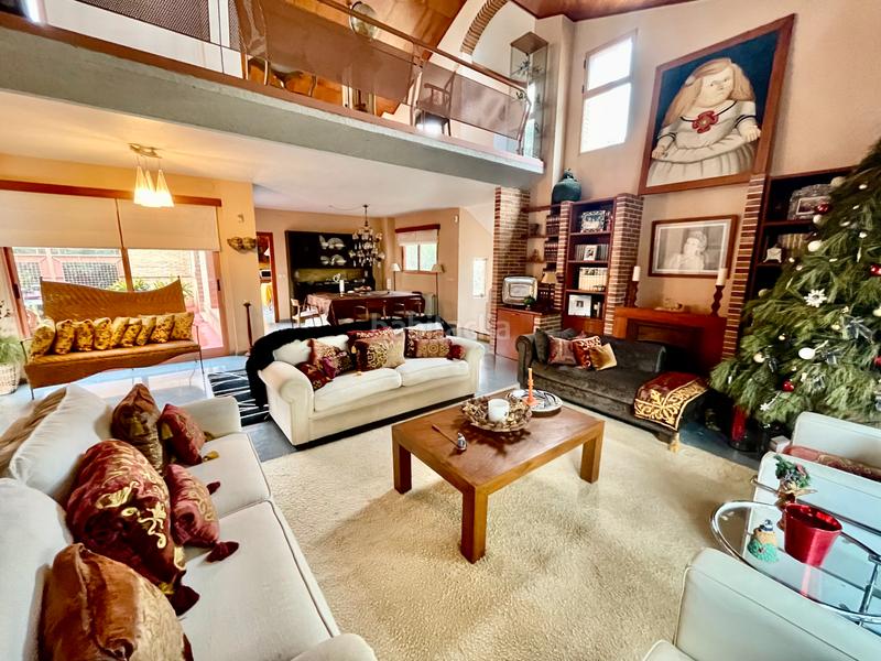 Foto de542dc2-88f2-4672-9b36-60ccedfb80cf. Chalet mit kamin heizung parking pool in Villafranqueza Alicante