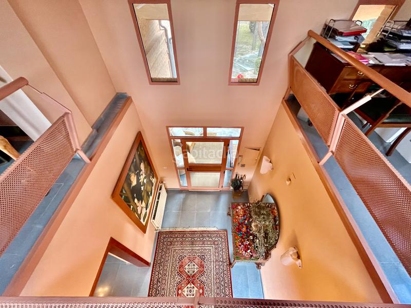 Foto 606df3b0-a1b8-4aea-a283-06ce83c3a4cc. Chalet con camino riscaldamento parcheggio piscina in Alicante