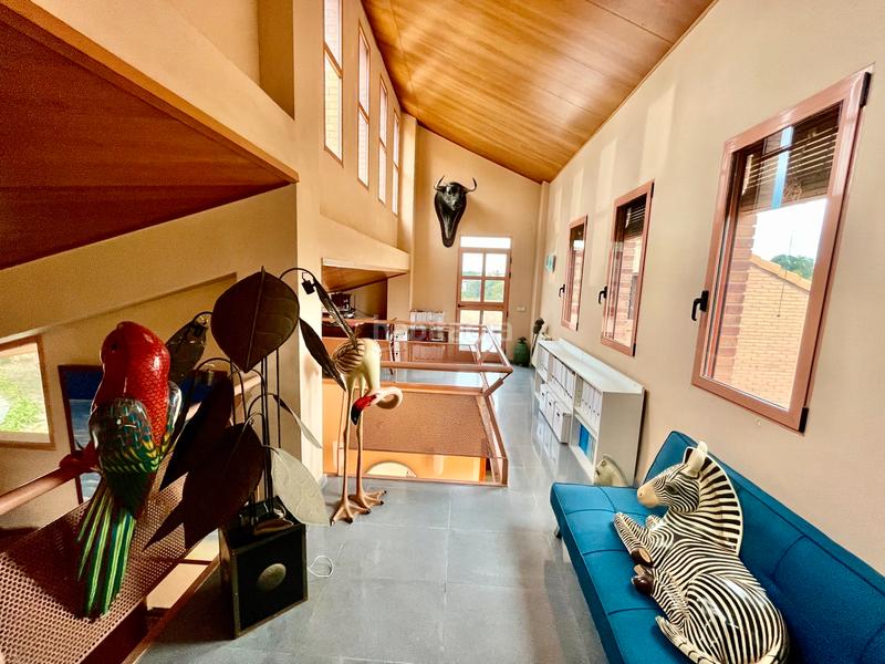 Foto 7bf902a2-f83f-45c2-b4d5-6cab32b9d8b2. Chalet con camino riscaldamento parcheggio piscina in Alicante