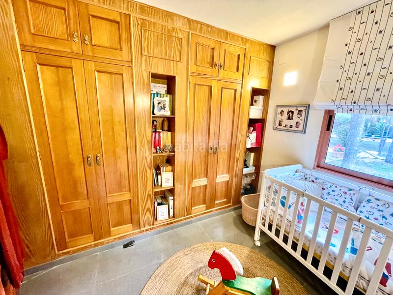 Foto 3486b16f-eedb-4d7d-a562-a3e86b03ea96. Xalet amb xemeneia calefacció aparcament piscina a Alicante