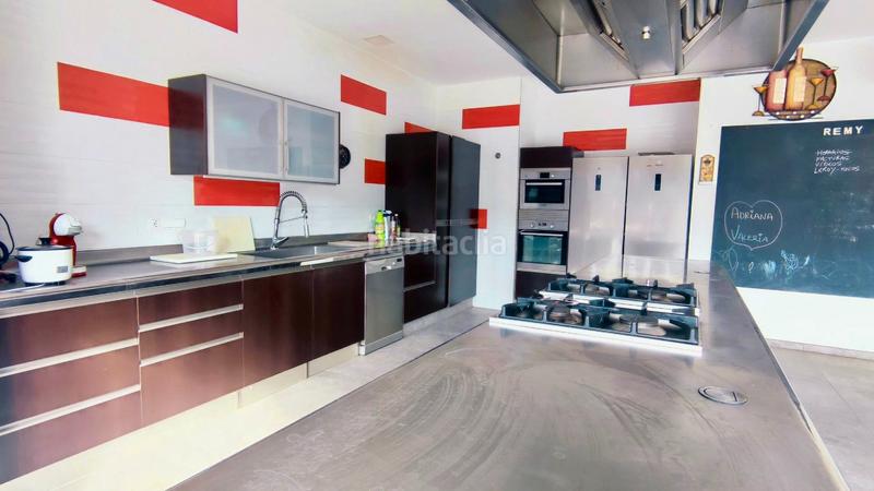 Foto 62bd7ef4-033f-42ff-b609-8f876e2e3fbc. Chalet with heating parking pool in Valle del Sol Mutxamel