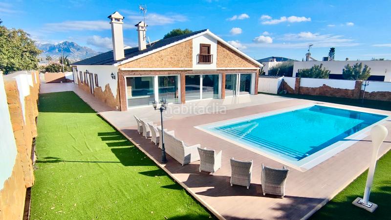 Foto 92e529da-397c-474b-8264-ab6f7af0fbd4. Chalet with heating parking pool in Valle del Sol Mutxamel