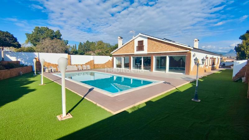 Foto d5e3c646-42d4-4d2e-ab4d-5bd35a987c03. Chalet with heating parking pool in Valle del Sol Mutxamel