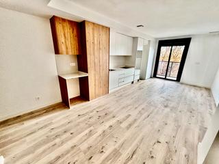 Etagenwohnung in Carrer Dean D. Antonio Sala