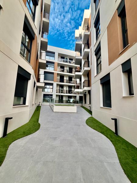 Foto f61c3f24-26c8-4921-8c7a-3bf824ec9256. Appartement avec parking piscine dans Centro San Juan de Alicante