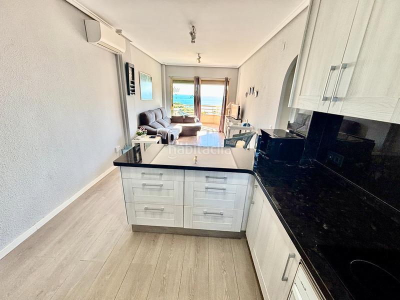 Foto 268759b0-b624-40f0-b1ba-c4b8b6833ae7. Etagenwohnung mit parking pool in Playa Muchavista Campello (el)