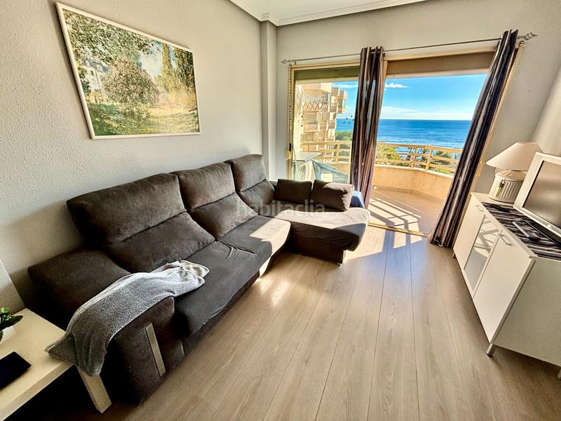 Foto faf3d128-b8ff-41a0-a6ff-b7a3c776957c. Etagenwohnung mit parking pool in Playa Muchavista Campello (el)