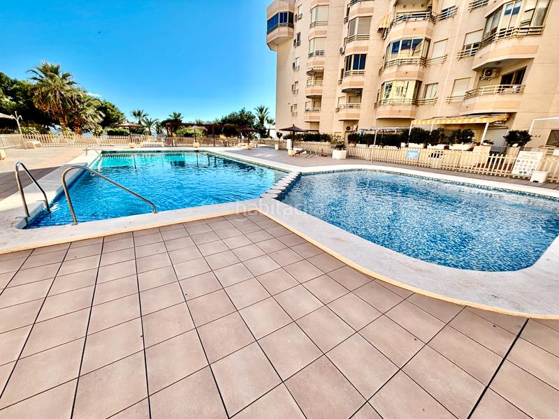 Foto 8f0631bf-cf9c-4141-bf14-c87a8482d146. Flat with parking pool in Playa Muchavista Campello (el)