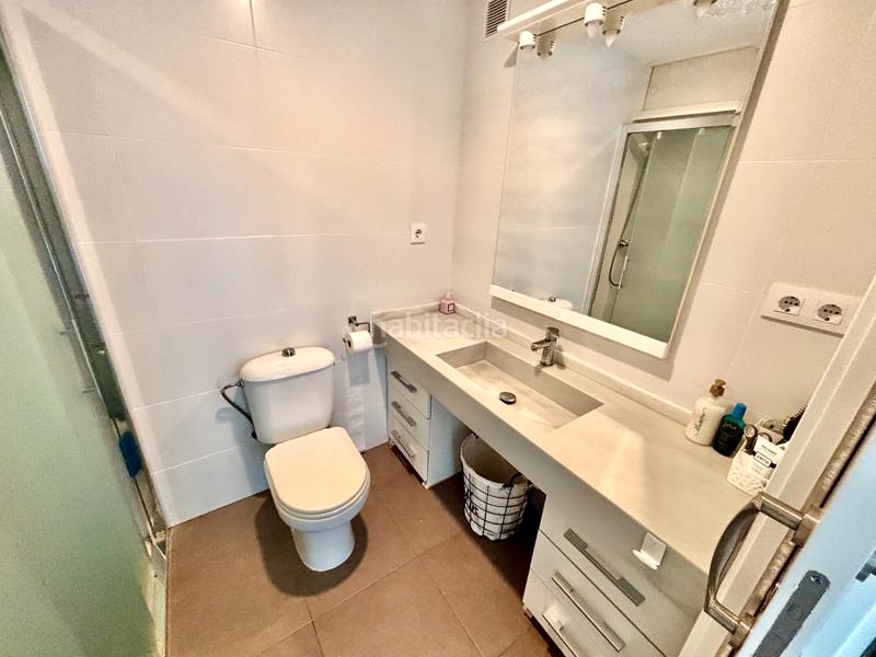 Foto d311ff9f-d506-4d93-9c1f-355a7e57839d. Flat with parking pool in Playa Muchavista Campello (el)