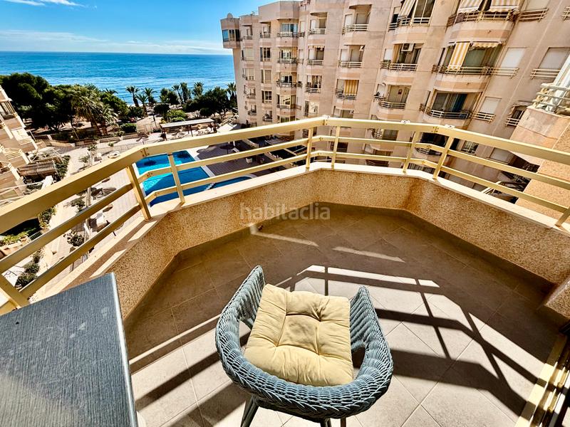 Foto 7c512bfe-b79f-41d8-b0e1-0b0a2a7272a5. Piso en Playa Muchavista Campello (el)