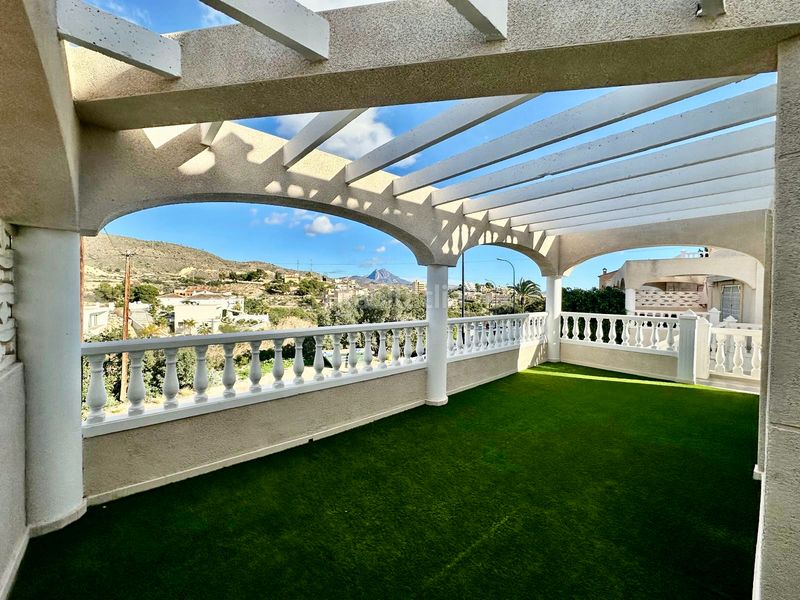 Foto d2900fa8-a39a-4c34-9ef4-97685d9867ba. Chalet en Pueblo Acantilado-Lanuza Campello (el)