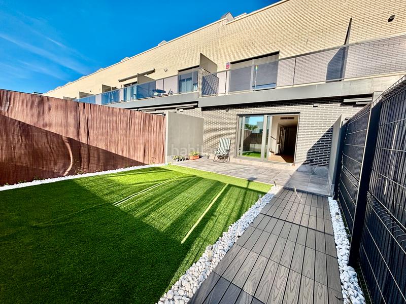 Foto 4eea5603-c76f-4b29-87d5-30fcc9f37587. Casa adosada en Centro Mutxamel