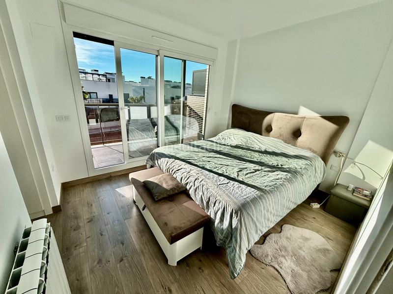 Foto 51cc04b7-b68d-46be-bc6e-63e57eeb9360. Casa adosada en Centro Mutxamel