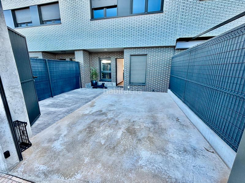 Foto 663eec78-7a3e-4c20-b4c6-3b067753b8f5. Casa adosada en Centro Mutxamel