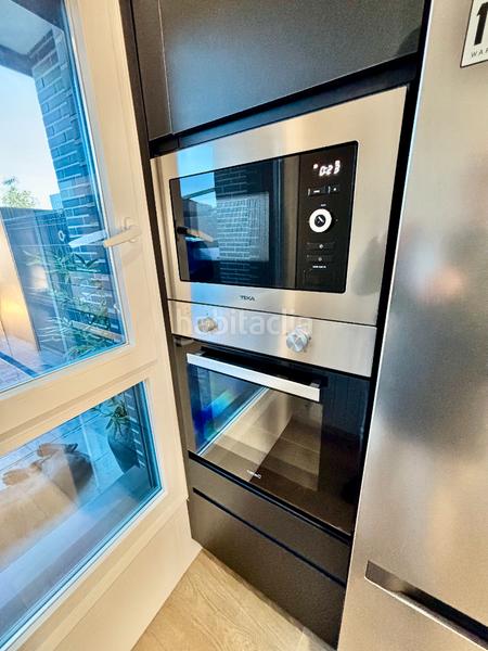 Foto b7fc5cd5-558e-42f1-91b7-410fa63e30ca. Casa adosada en Centro Mutxamel