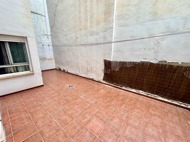 Foto 09453af7-2140-4722-b48f-4e439f888ad8. Pis amb aparcament a Mercado Alicante