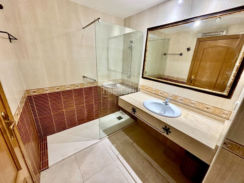 Foto cb53d110-37c3-44a8-a612-50d0acfe459b. Casa adosada en Alicante golf Alicante