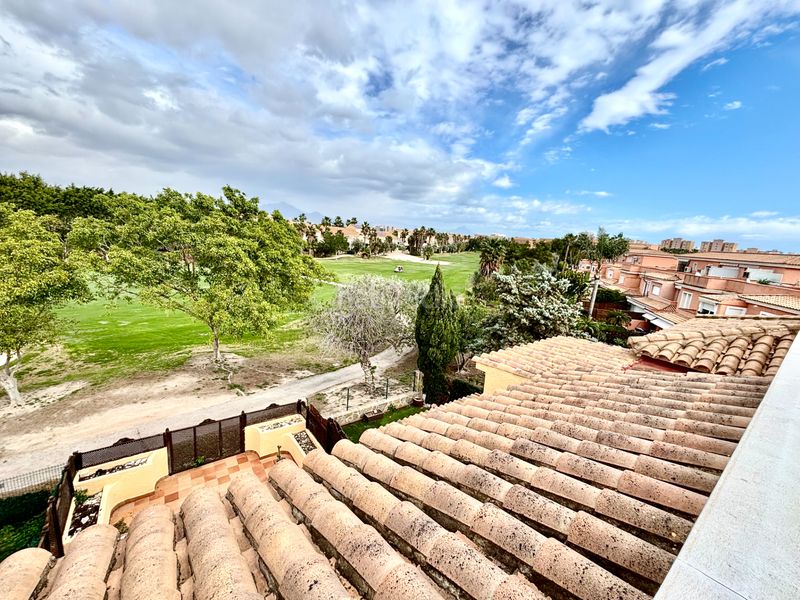 Foto 40a85524-3985-4ef5-9f56-aaf0befae945. Casa adosada en Alicante golf Alicante