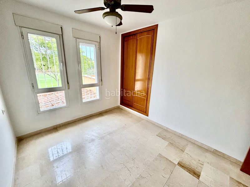 Foto a3d1598a-0ae8-4a6d-8dce-c405b3f4b85b. Casa adosada en Alicante golf Alicante