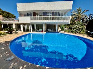 Chalet in Cabo de las Huertas