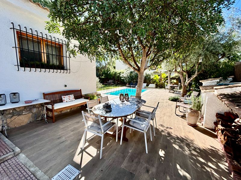 Foto 13546dd1-218b-4e27-87b2-8be8a33ca130. Chalet en Almajada-Ravel Mutxamel