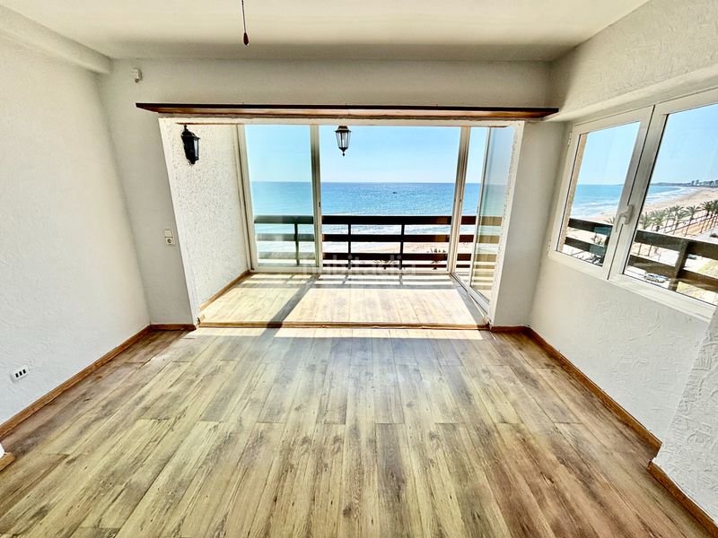 Foto 913551e8-89cc-4c46-9f78-8585b38def8a. Pis amb aparcament piscina a Playa Muchavista Campello (el)