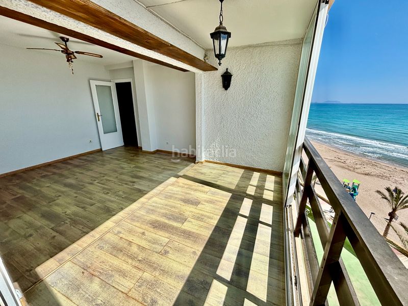 Foto befbf055-11e1-4ee1-80b4-9d90fdd04404. Pis amb aparcament piscina a Playa Muchavista Campello (el)